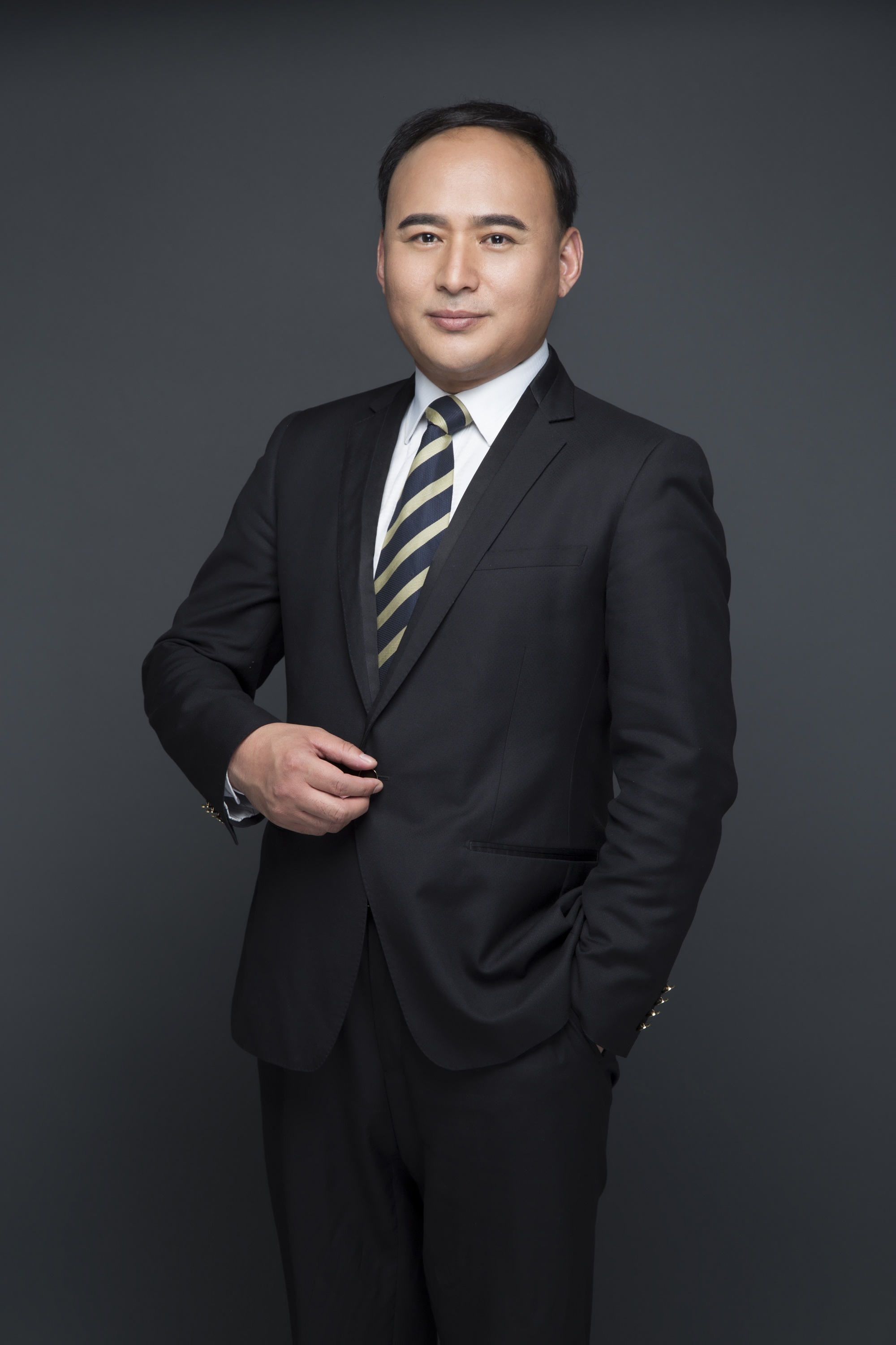 杨清华 艺术总监 & 首席设计师